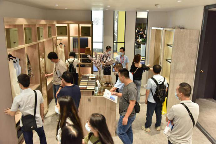 廣州建博會 | 第1天，打卡領尚品牌館，邂逅美好生活另一面