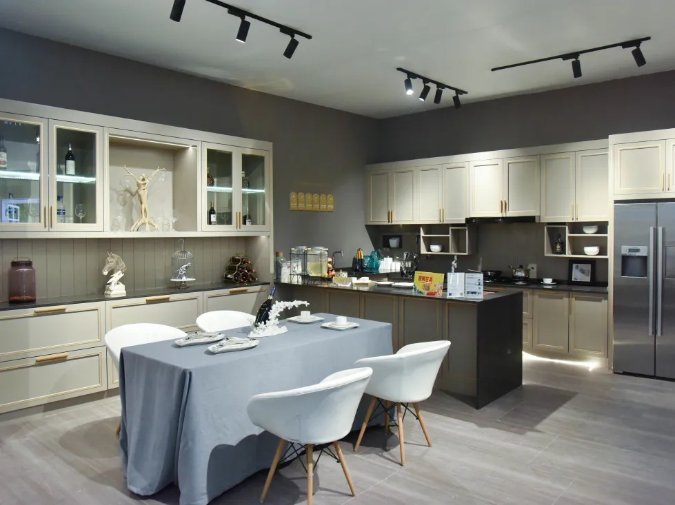 廣州建博會丨直播打卡領尚品牌館，體驗潮流家居生活