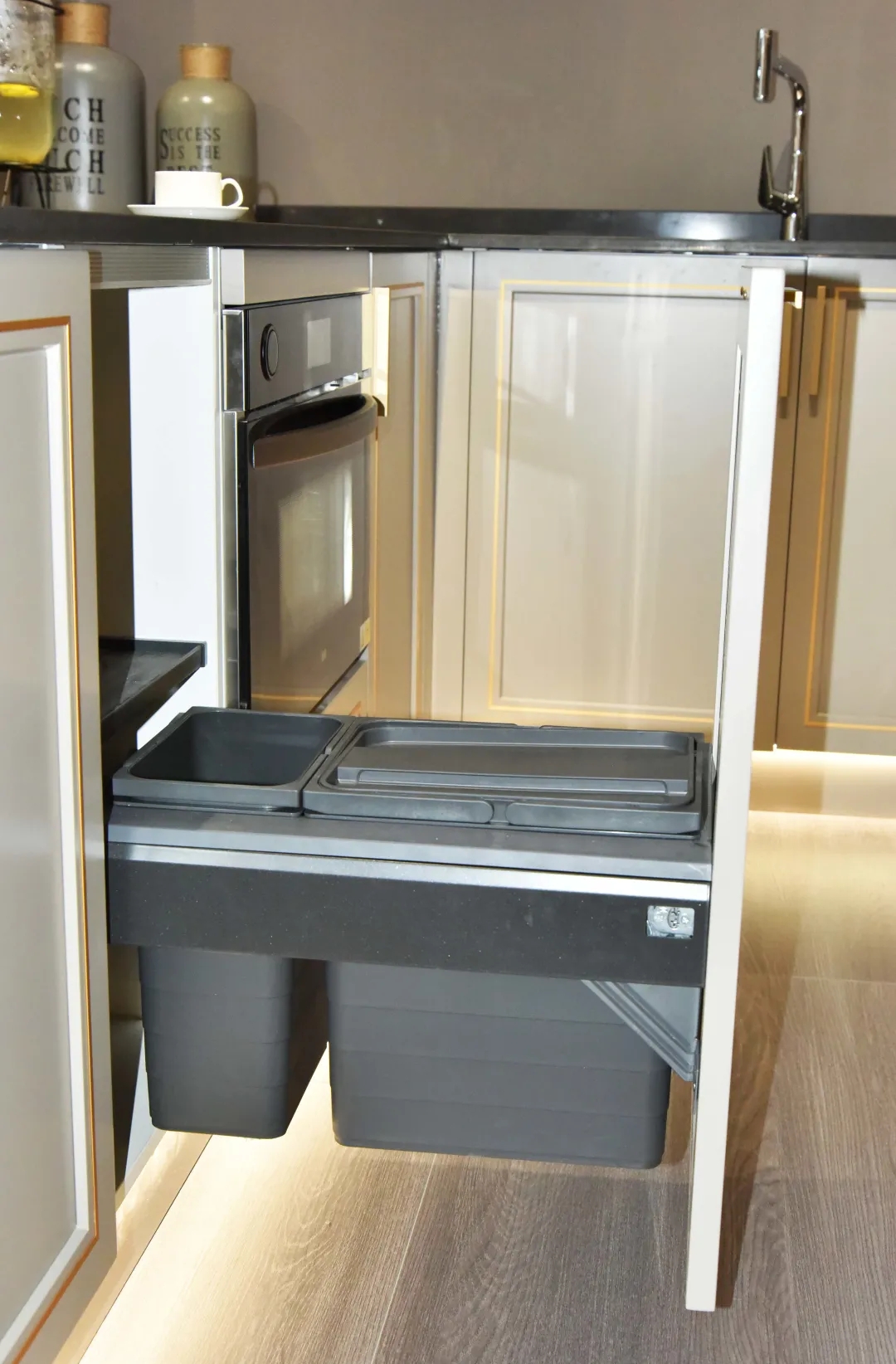 廣州建博會 | 領尚家居發掘生活之美，打造潮流智能家居