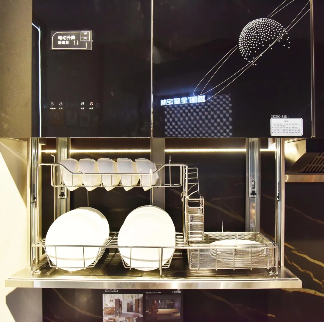 廣州建博會 | 領尚家居發掘生活之美，打造潮流智能家居