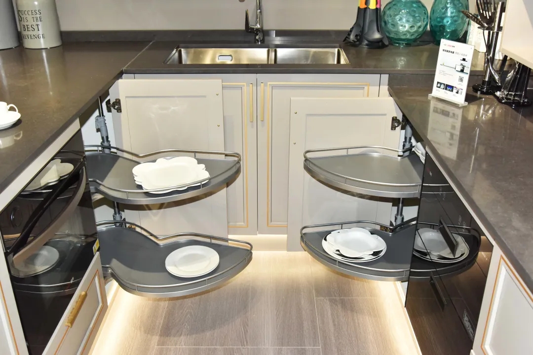 廣州建博會 | 領尚家居發掘生活之美，打造潮流智能家居