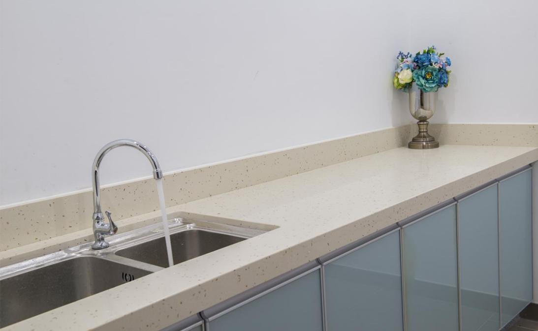 耐用石英石廚房臺面有哪些保養(yǎng)方法？